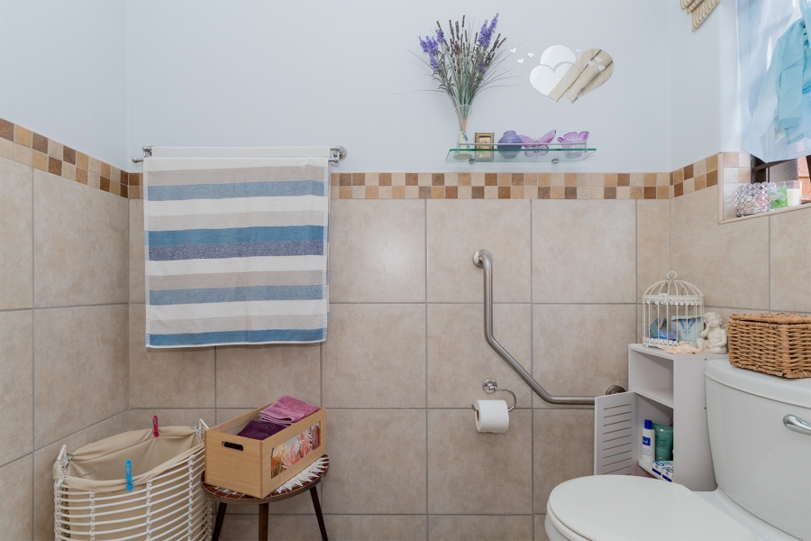 3 Bedroom Property for Sale in Brentwood Park AH Gauteng