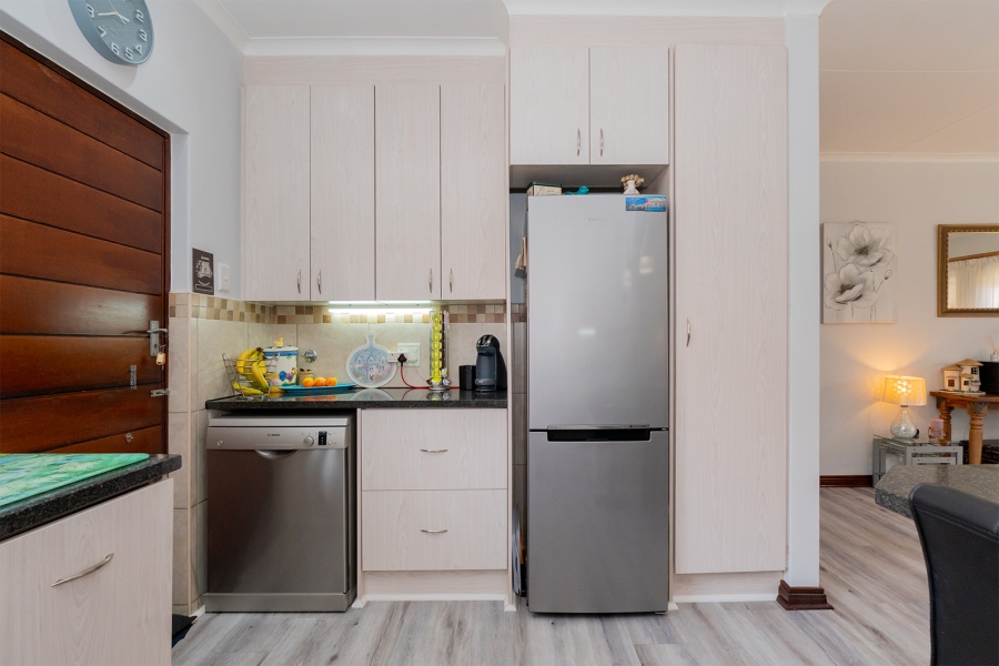 3 Bedroom Property for Sale in Brentwood Park AH Gauteng