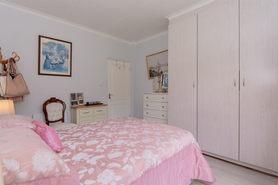 3 Bedroom Property for Sale in Brentwood Park AH Gauteng