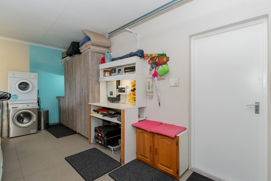 3 Bedroom Property for Sale in Brentwood Park AH Gauteng