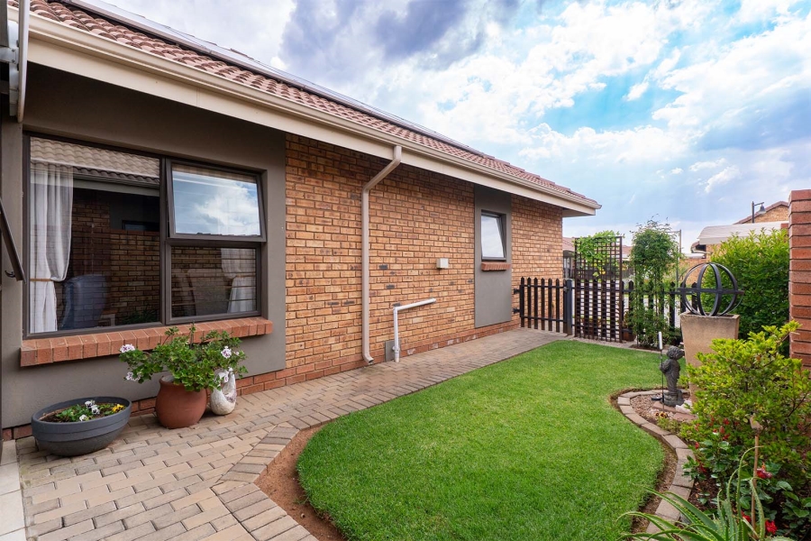 3 Bedroom Property for Sale in Brentwood Park AH Gauteng
