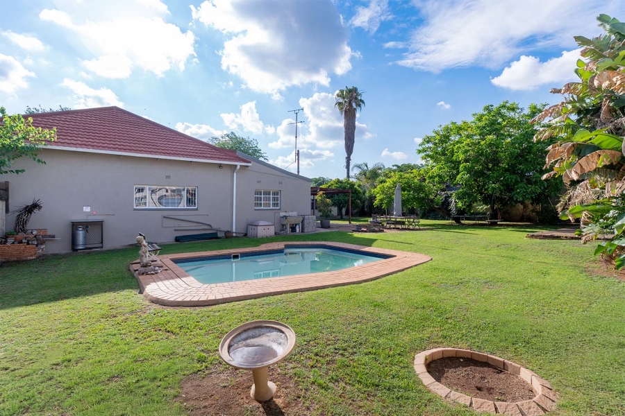 3 Bedroom Property for Sale in Northmead Gauteng