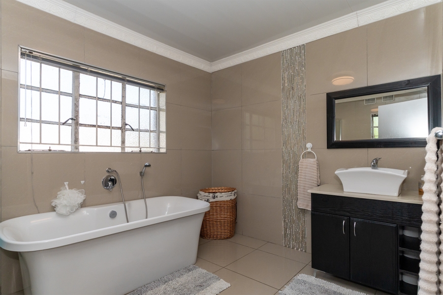 3 Bedroom Property for Sale in Northmead Gauteng