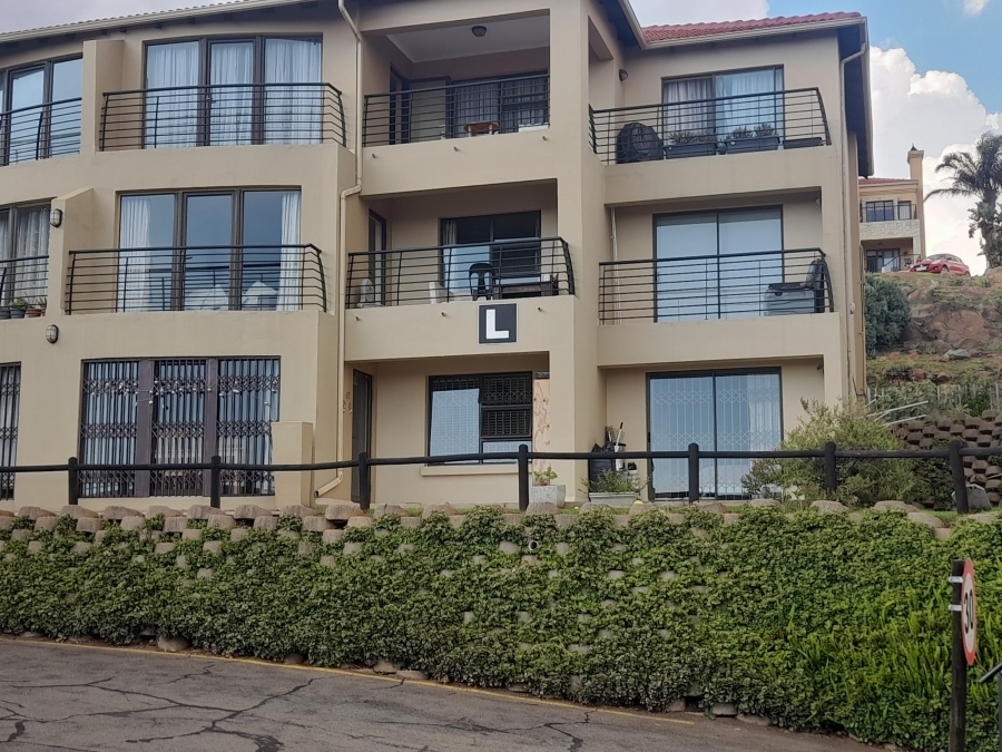 3 Bedroom Property for Sale in Bassonia Rock Gauteng
