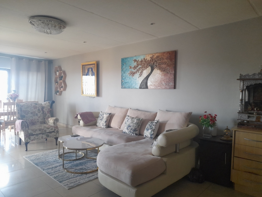 3 Bedroom Property for Sale in Bassonia Rock Gauteng