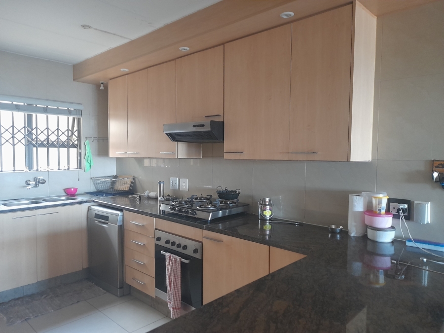 3 Bedroom Property for Sale in Bassonia Rock Gauteng