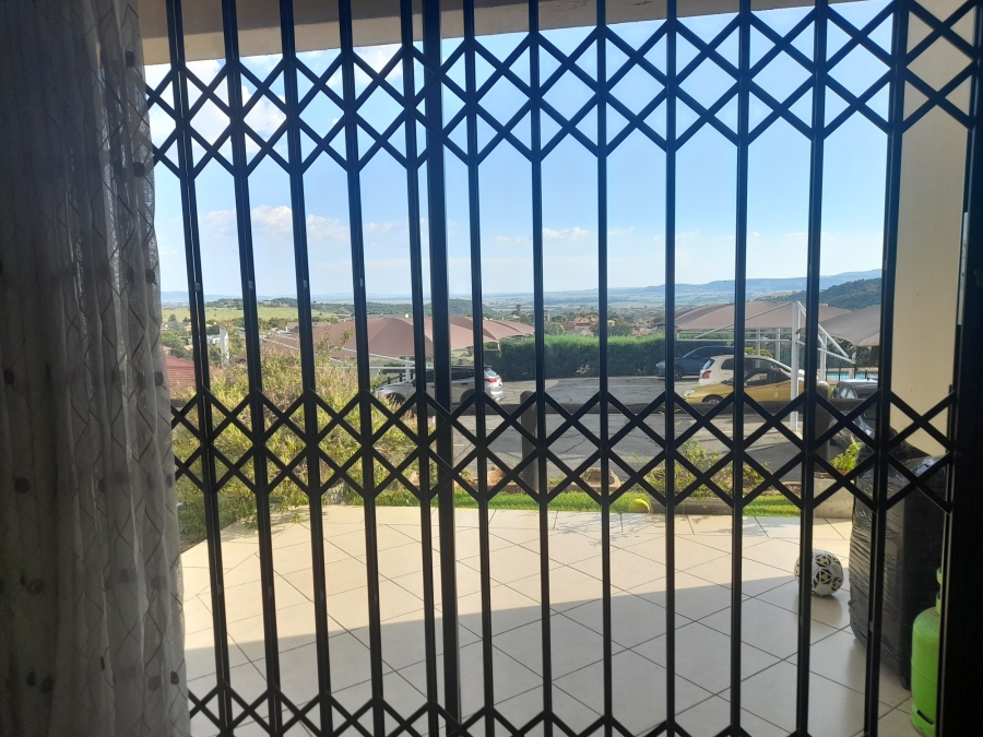 3 Bedroom Property for Sale in Bassonia Rock Gauteng