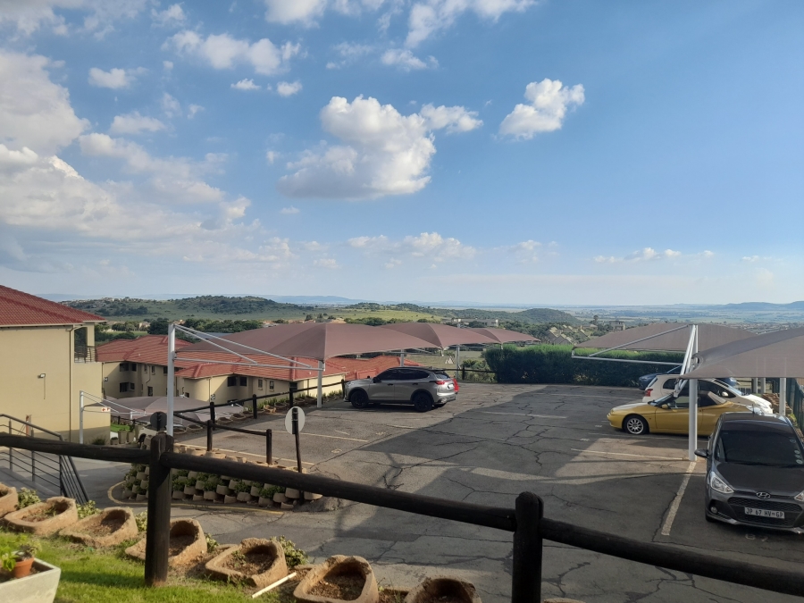 3 Bedroom Property for Sale in Bassonia Rock Gauteng