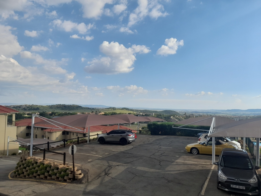 3 Bedroom Property for Sale in Bassonia Rock Gauteng