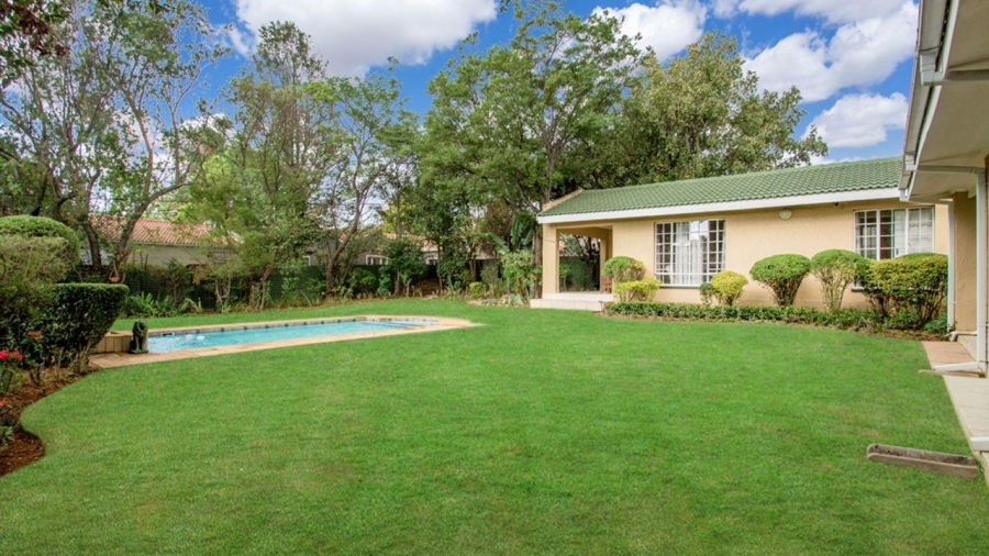 4 Bedroom Property for Sale in Douglasdale Gauteng