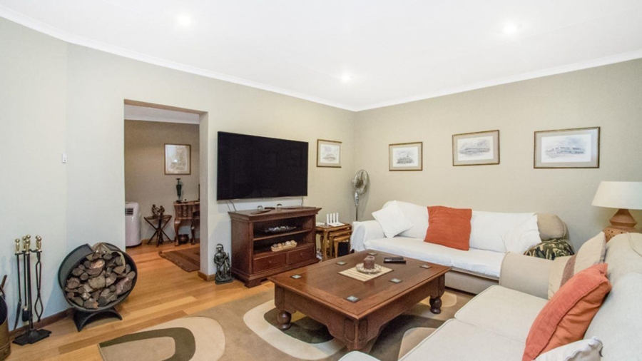 4 Bedroom Property for Sale in Douglasdale Gauteng