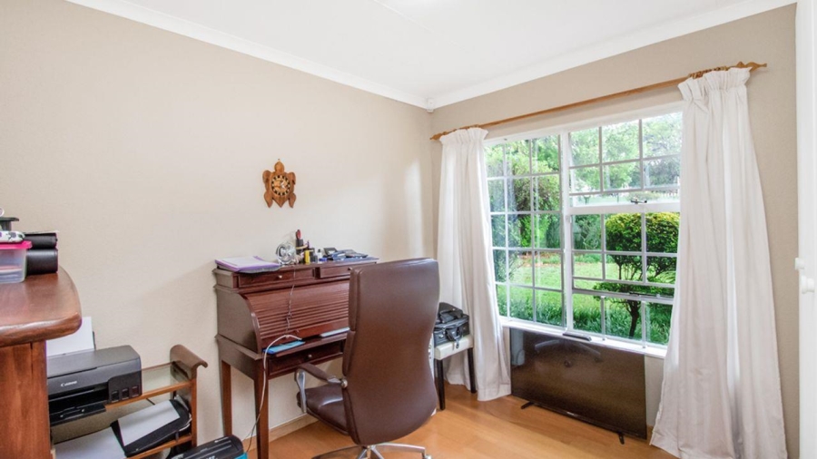 4 Bedroom Property for Sale in Douglasdale Gauteng