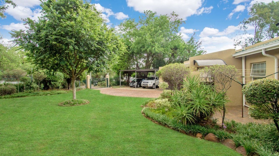 4 Bedroom Property for Sale in Douglasdale Gauteng