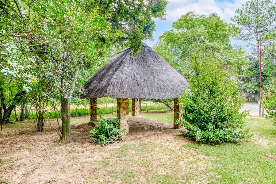 4 Bedroom Property for Sale in Chartwell Gauteng