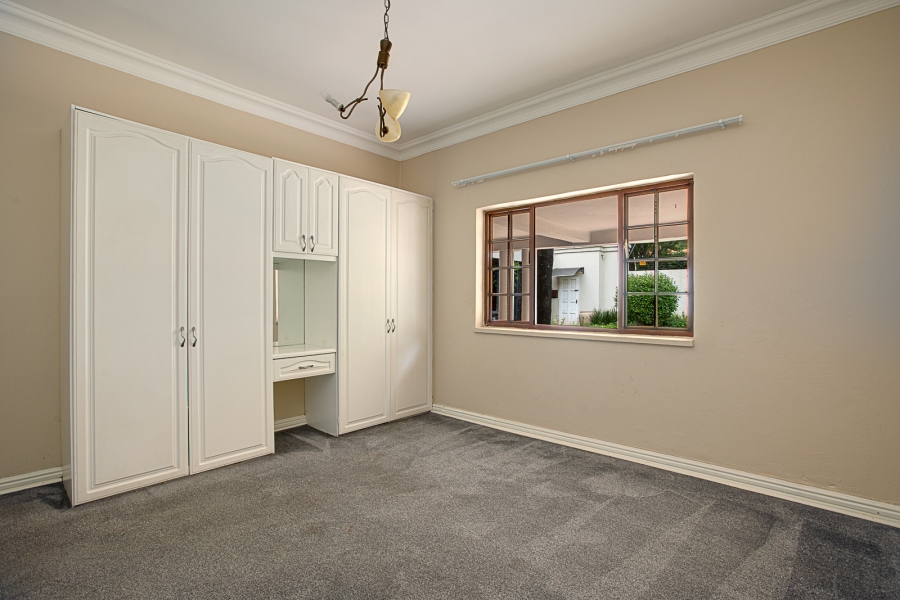 To Let 3 Bedroom Property for Rent in Greenside Gauteng