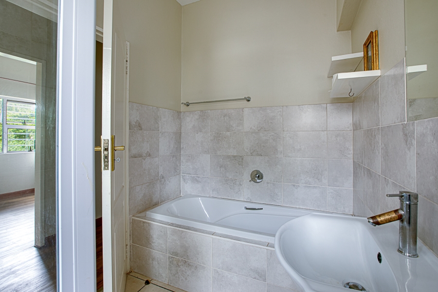 To Let 3 Bedroom Property for Rent in Parkview Gauteng