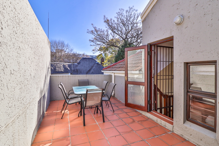 To Let 1 Bedroom Property for Rent in Melrose North Gauteng