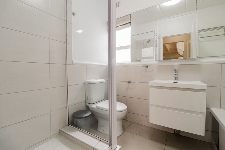 To Let 2 Bedroom Property for Rent in Melrose North Gauteng