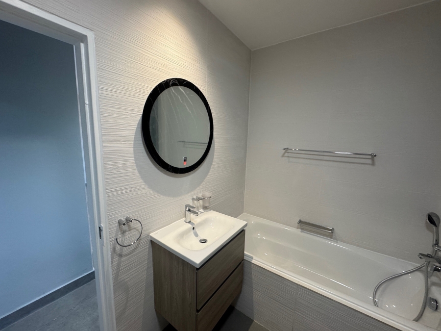 2 Bedroom Property for Sale in Morningside Gauteng