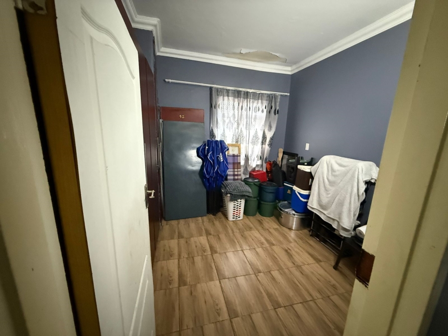 2 Bedroom Property for Sale in Johannesburg Central Gauteng