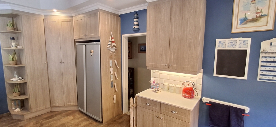 4 Bedroom Property for Sale in Sinoville Gauteng