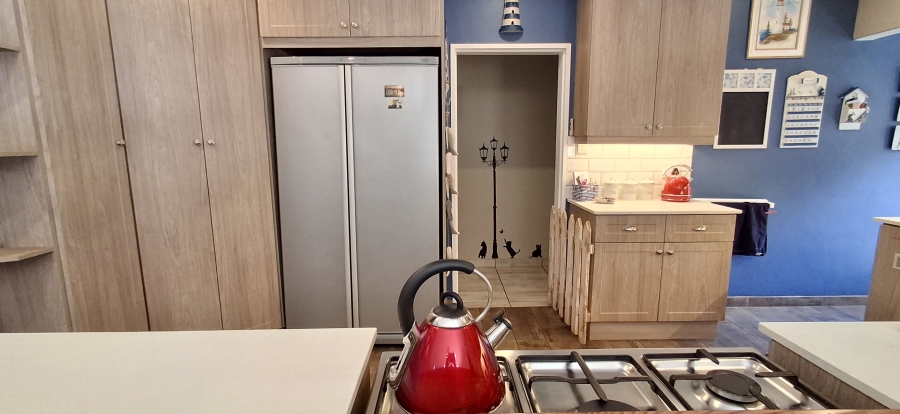 4 Bedroom Property for Sale in Sinoville Gauteng