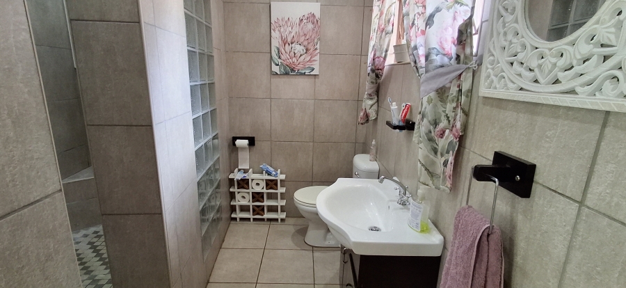 4 Bedroom Property for Sale in Sinoville Gauteng