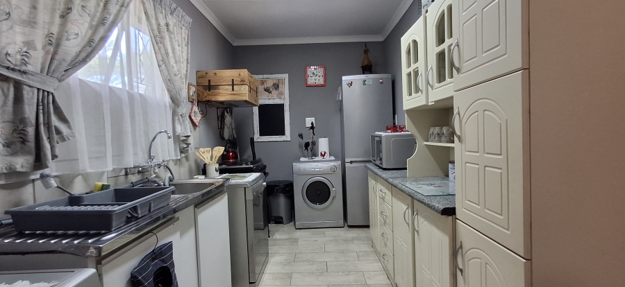 4 Bedroom Property for Sale in Sinoville Gauteng