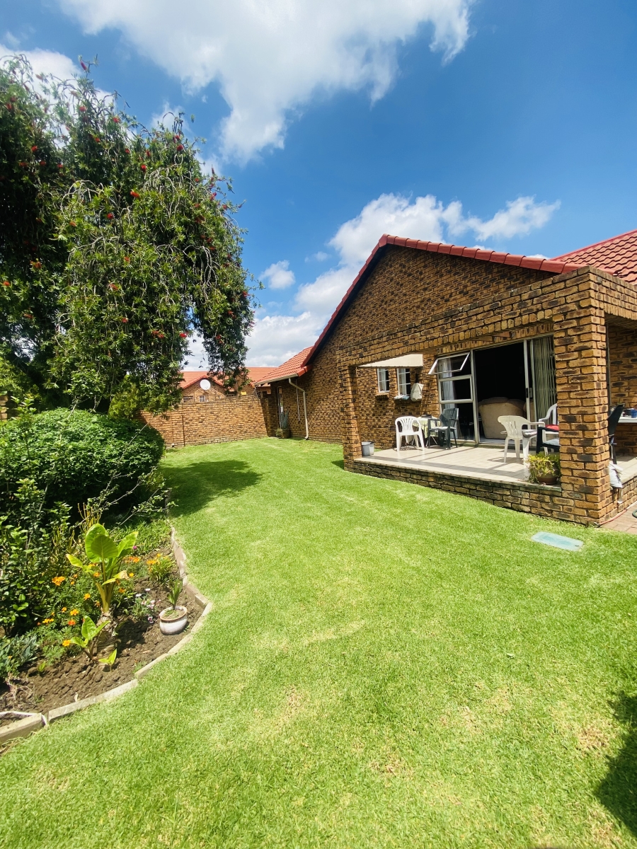 3 Bedroom Property for Sale in Randhart Gauteng