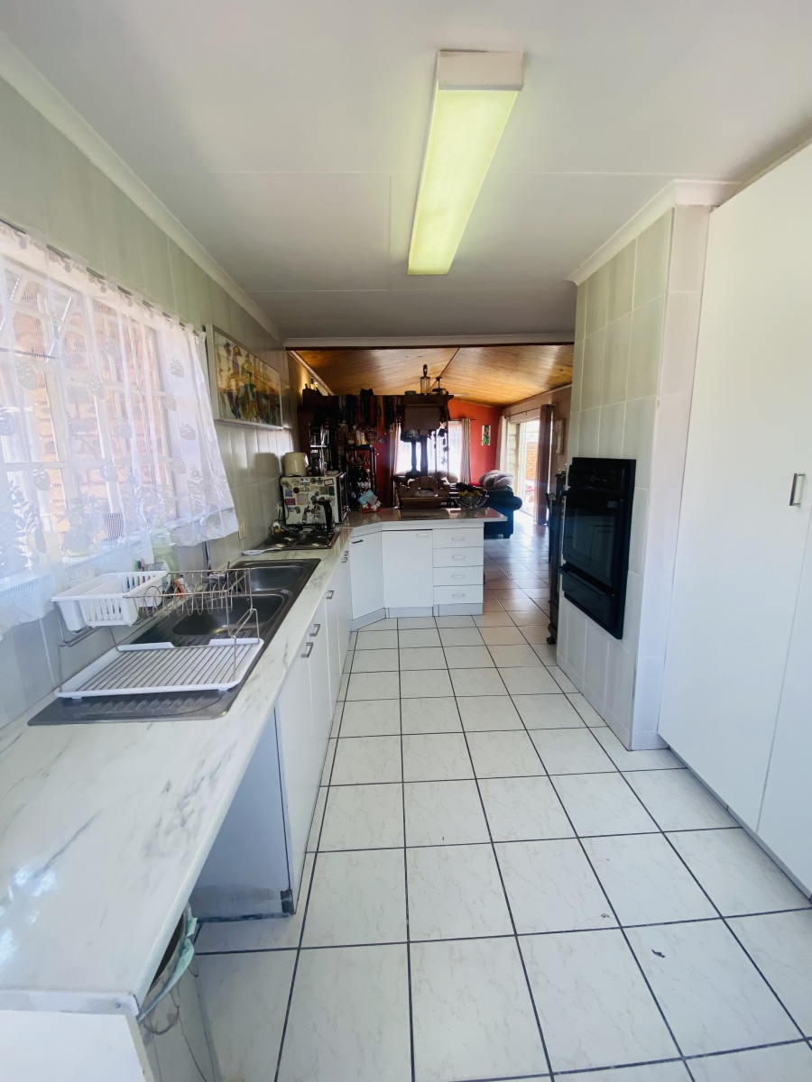 3 Bedroom Property for Sale in Randhart Gauteng