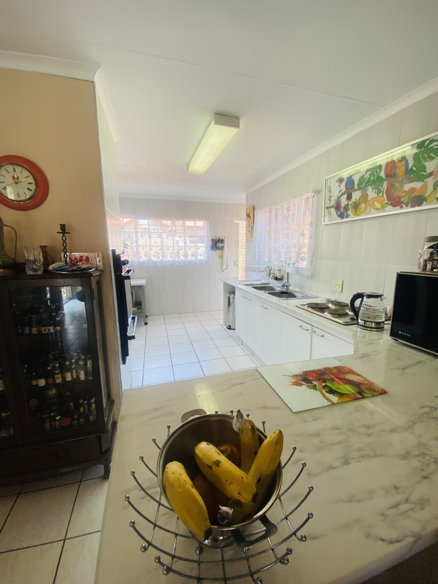 3 Bedroom Property for Sale in Randhart Gauteng