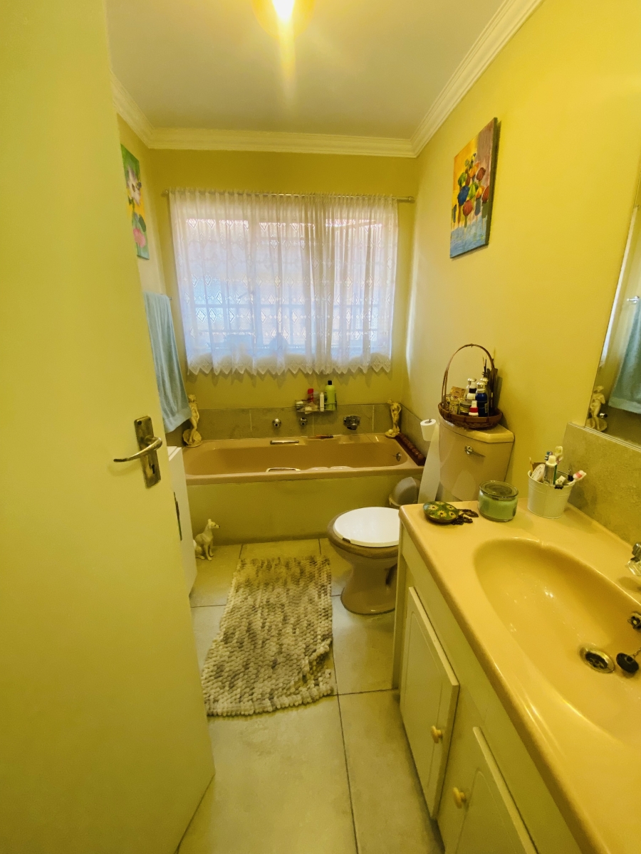 3 Bedroom Property for Sale in Randhart Gauteng