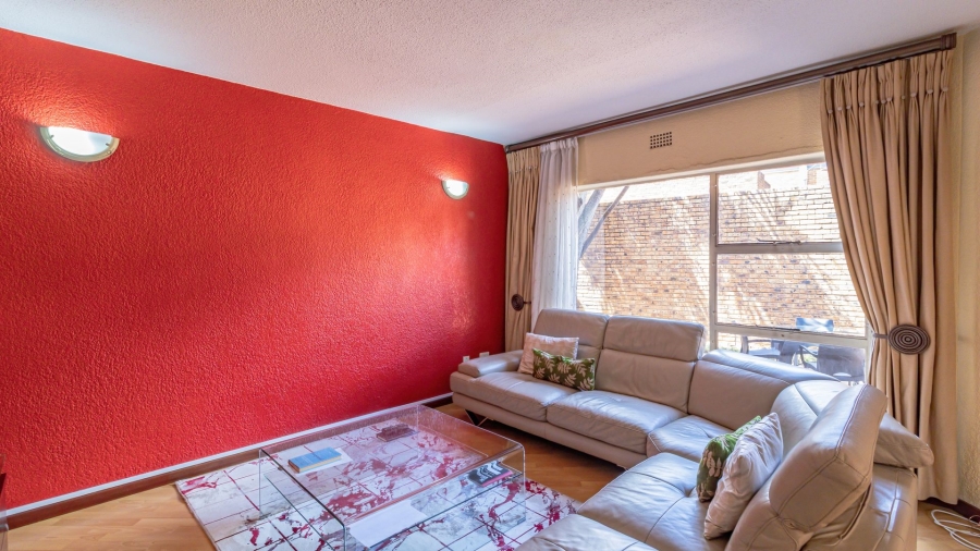 3 Bedroom Property for Sale in Glenanda Gauteng