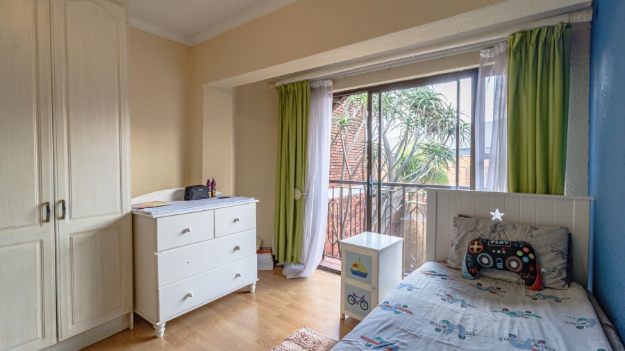 3 Bedroom Property for Sale in Glenanda Gauteng