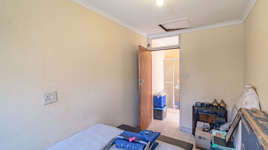 3 Bedroom Property for Sale in Glenanda Gauteng