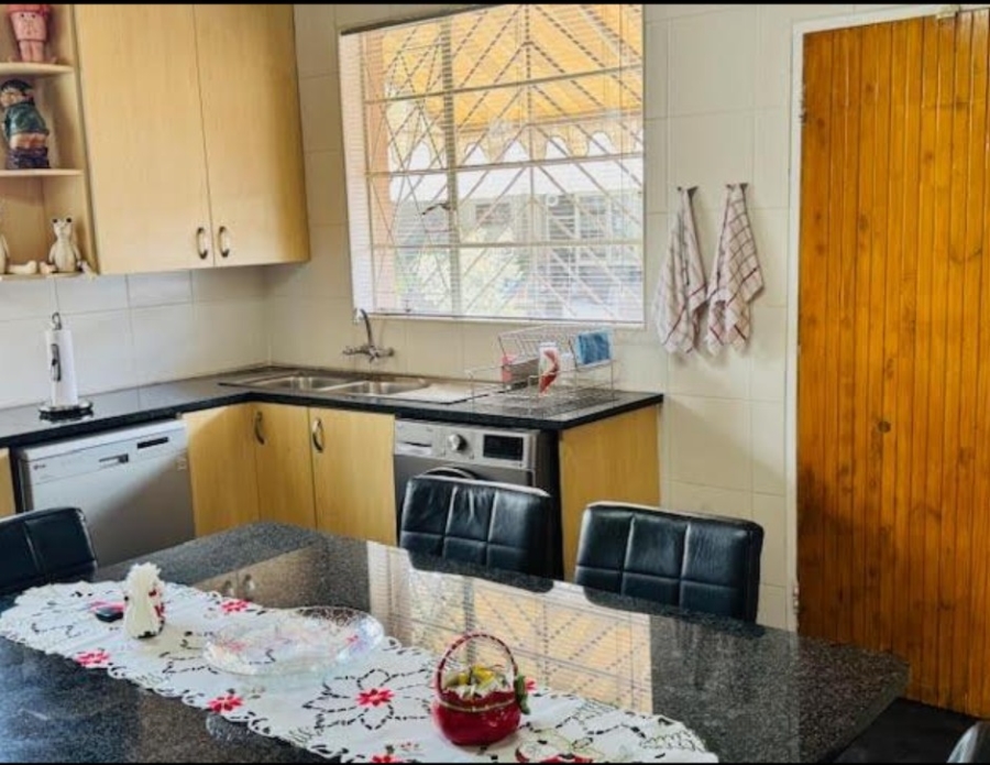4 Bedroom Property for Sale in Regents Park Gauteng