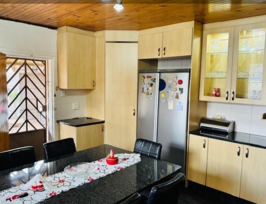 4 Bedroom Property for Sale in Regents Park Gauteng