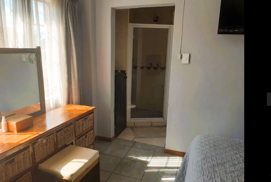 2 Bedroom Property for Sale in Claremont Gauteng