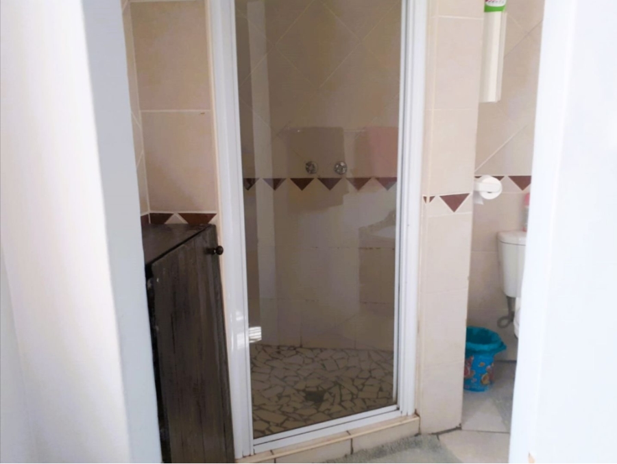 2 Bedroom Property for Sale in Claremont Gauteng