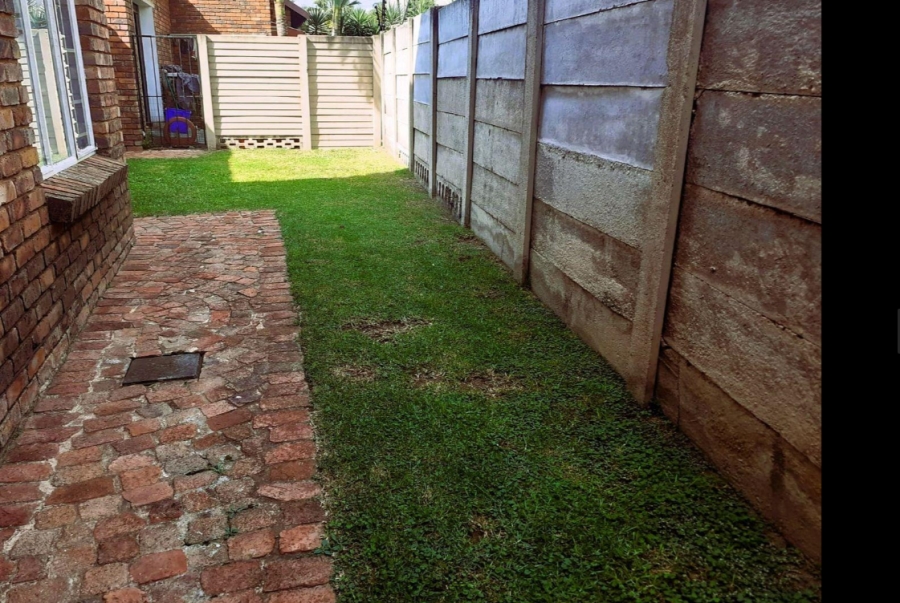 2 Bedroom Property for Sale in Claremont Gauteng