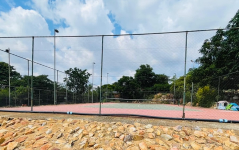 2 Bedroom Property for Sale in La Montagne Gauteng