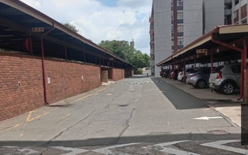 2 Bedroom Property for Sale in La Montagne Gauteng