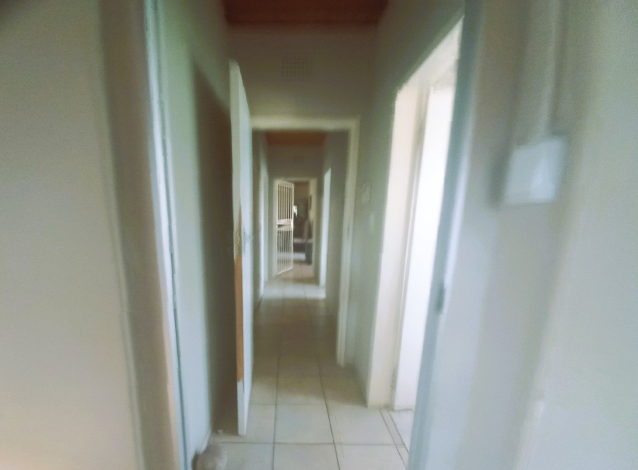 3 Bedroom Property for Sale in Dorandia Gauteng