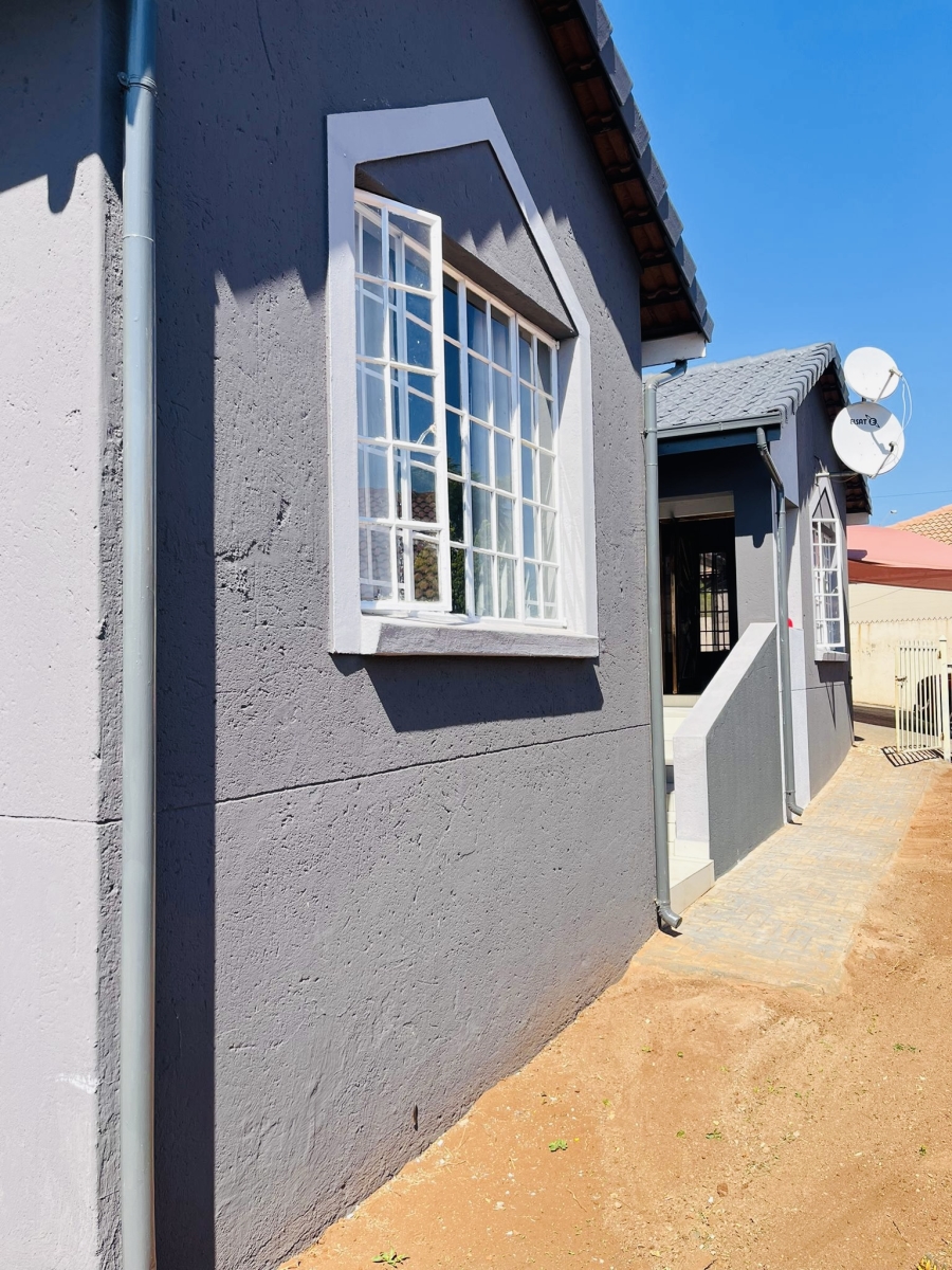 3 Bedroom Property for Sale in Amandasig Gauteng