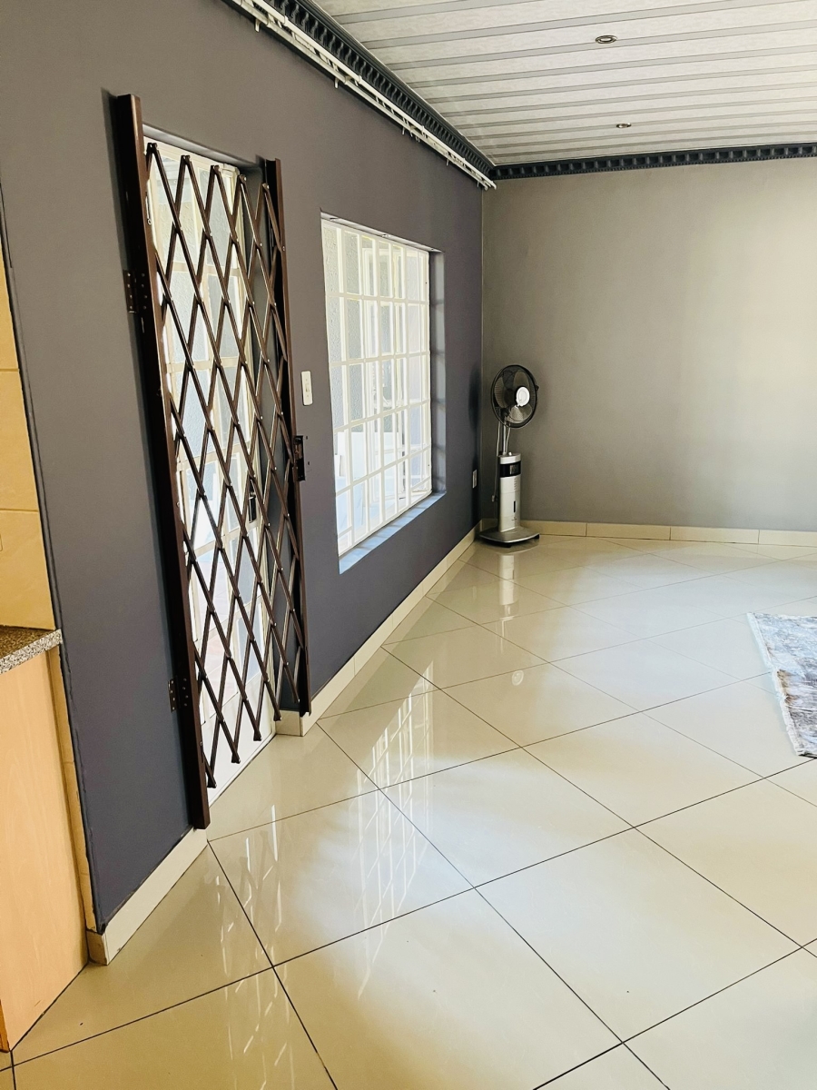 3 Bedroom Property for Sale in Amandasig Gauteng