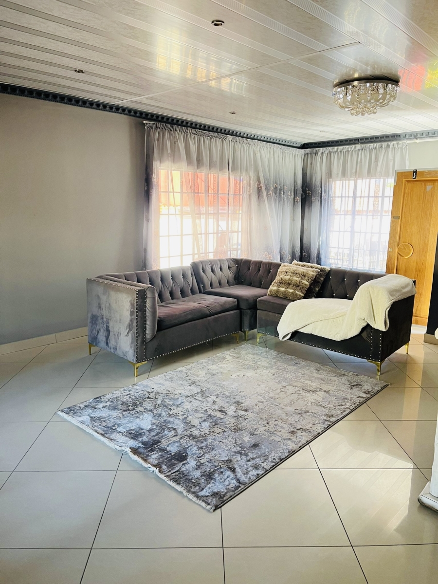 3 Bedroom Property for Sale in Amandasig Gauteng