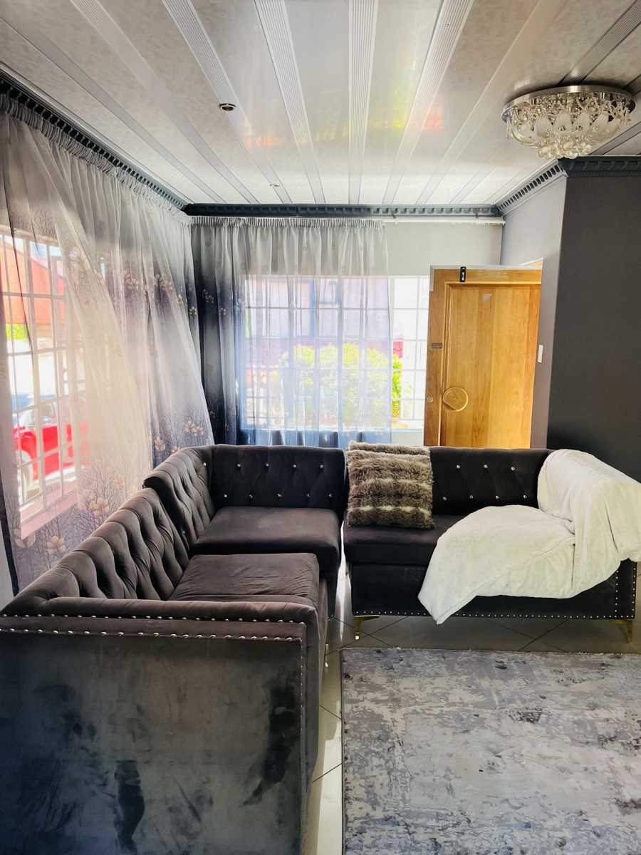 3 Bedroom Property for Sale in Amandasig Gauteng