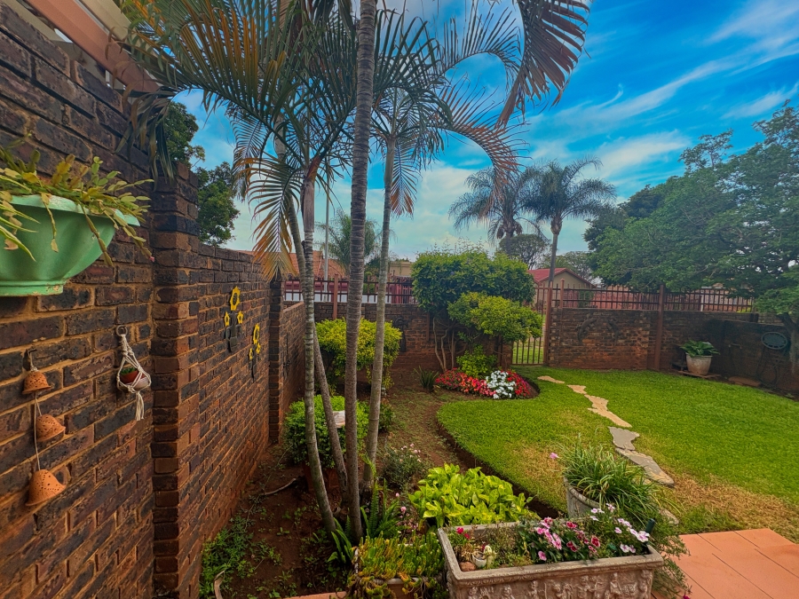 3 Bedroom Property for Sale in The Orchards Gauteng