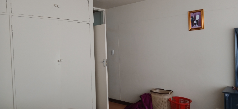 2 Bedroom Property for Sale in Sunnyside Gauteng