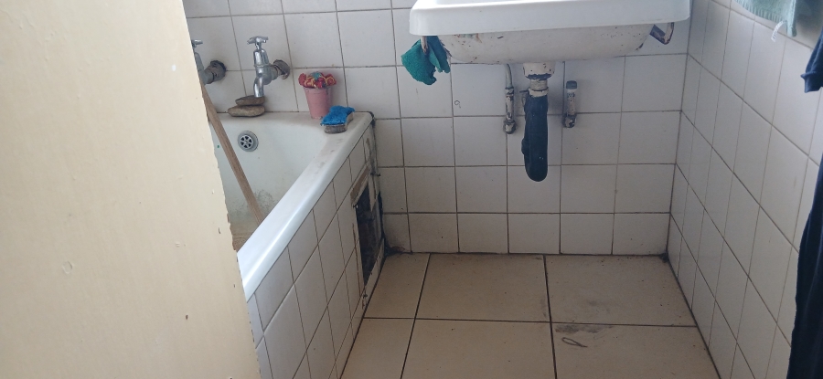 2 Bedroom Property for Sale in Sunnyside Gauteng
